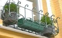 Горщики на балкон для квітів навісні та інші конструкції (горщики) Горщики на балкон для квітів навісні та інші конструкції
