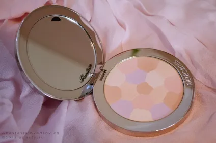 Guerlain meteorites compact light-revealing powder 3 medium