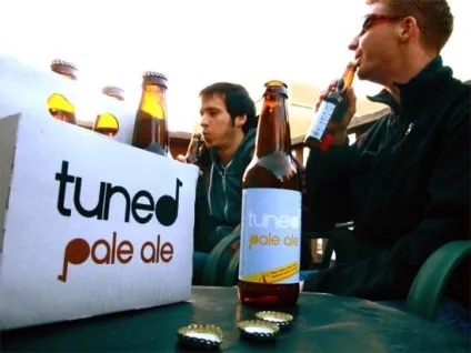 Грати на пляшках тепер просто - креатив від tuned pale ale (грати) Грати на пляшках тепер просто - креатив від tuned pale ale