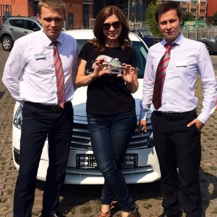 Ірина Агібалова купила розкішну машину (новою машиною Фото) Ірина Агібалова купила розкішну машину