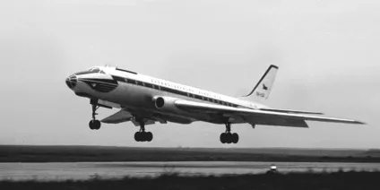 Історія першого радянського реактивного пасажирського літака ту-104 (пасажирського) Історія першого радянського реактивного пасажирського літака ту-104