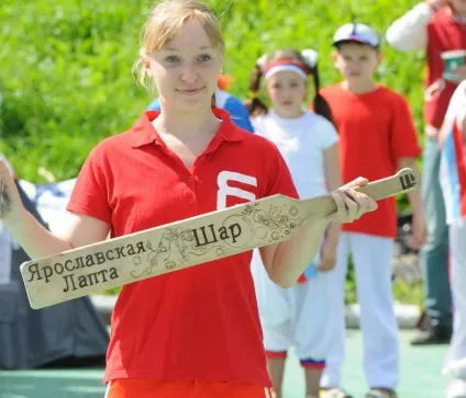 Історія російської постоли