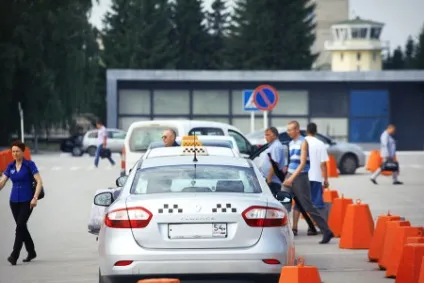 Як дістатися до аеропорту Одессаа Толмачево (Толмачево) Як дістатися до аеропорту Одессаа Толмачево