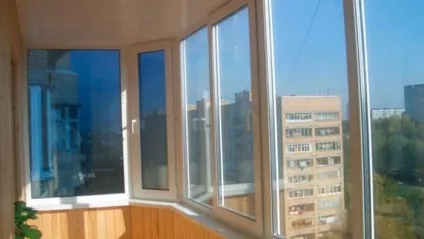 Яке скління балкона краще пластик або алюміній відгуки майстрів - легка справа (алюміній) Яке скління балкона краще пластик або алюміній відгуки майстрів - легка справа