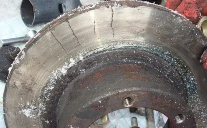 Який допустимий знос гальмівних дисків поради та рекомендації автолюбителям, aml (гальмівних) Який допустимий знос гальмівних дисків поради та рекомендації автолюбителям, aml