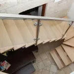 Красиві дерев'яні сходи в заміському будинку різновиди форм і конструкцій (дерев'яні) Красиві дерев'яні сходи в заміському будинку різновиди форм і конструкцій
