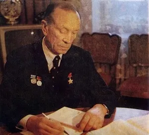 Космонавти до Гагаріна
