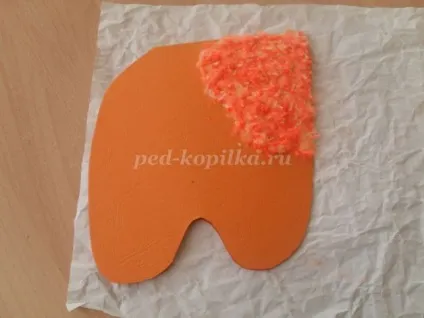 Кошеня з ниток своїми руками для дітей (допомоги клейового пістолета) Кошеня з ниток своїми руками для дітей