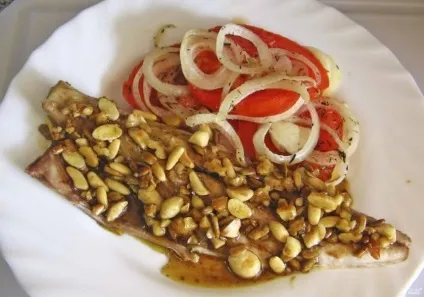 Скумбрія в духовці з помідорами - покроковий рецепт з фото на