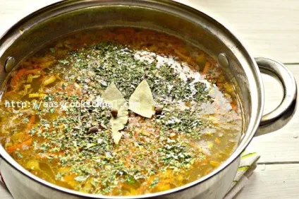 Як приготувати розсольник з солоними огірками і перловкою рецепт з фото крок за кроком, легкі рецепти (перловкою) Як приготувати розсольник з солоними огірками і перловкою рецепт з фото крок за кроком, легкі рецепти