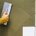 Як розводити клей для флізелінових і вінілових шпалер пропорції