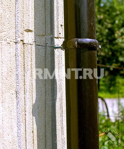 Як самостійно змонтувати водостічну систему (будівництво) Як самостійно змонтувати водостічну систему
