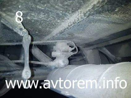 Як самостійно прибрати регулятор тиску задніх гальм на автомобілях ваз-2101, ваз-2104, (тиску) Як самостійно прибрати регулятор тиску задніх гальм на автомобілях ваз-2101, ваз-2104,