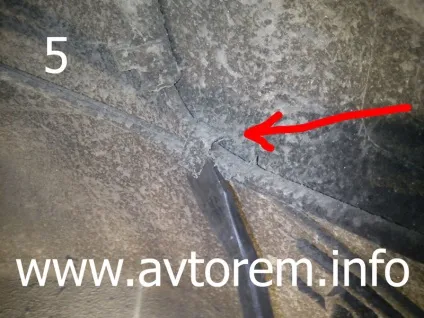 Як самостійно прибрати регулятор тиску задніх гальм на автомобілях ваз-2101, ваз-2104, (регулятор тиску гальм ВАЗ 2106) Як самостійно прибрати регулятор тиску задніх гальм на автомобілях ваз-2101, ваз-2104,