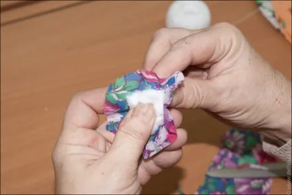 Як зробити ляльку з клаптів з малюком, рукоділля (така заготовка ляльки) Як зробити ляльку з клаптів з малюком, рукоділля