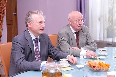 Як знімати офіційні заходи - дмитрий Пісочинська, авторські статті (офіційні) Як знімати офіційні заходи - дмитрий Пісочинська, авторські статті
