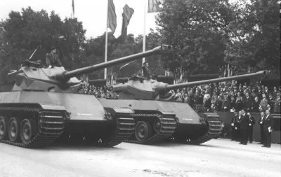 Як гартувався картон »- історія французького повоєнного (« ялинка ») Як гартувався картон »- історія французького повоєнного