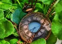 Кишеньковий годинник на ланцюжку (ланцюжку) Кишеньковий годинник на ланцюжку