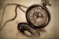 Кишеньковий годинник на ланцюжку (кишеньковий годинник ланцюжку) Кишеньковий годинник на ланцюжку