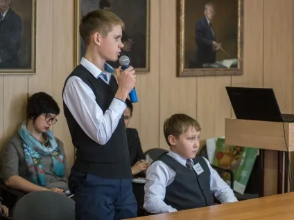 Виховна година сергея Петрухіна дитяче інтерв'ю з головним лікарем Благовіщенській клінічної лікарні (газета амурський правда) Виховна година сергея Петрухіна дитяче інтерв'ю з головним лікарем Благовіщенській клінічної лікарні