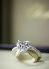 Кільця-легенди chopard
