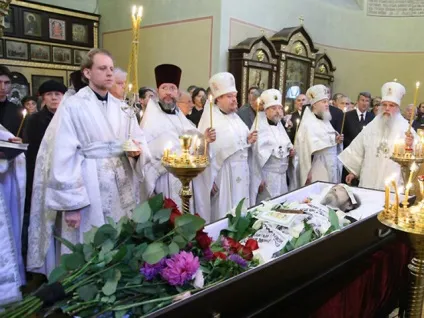 Коли відвідувати могилу, дні поминання, православні обряди поховання (коли відвідувати могилу) Коли відвідувати могилу, дні поминання, православні обряди поховання