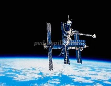 Конспект заняття з презентацією для дітей старшої групи на тему космос (заняття) Конспект заняття з презентацією для дітей старшої групи на тему космос
