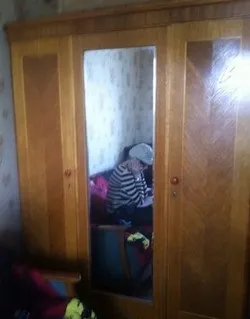 Хто винесе стару шафу з квартири (винесе стару шафу) Хто винесе стару шафу з квартири