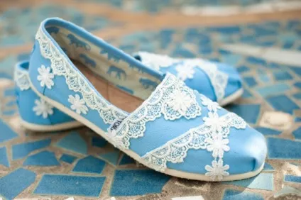 Мереживо під ногами - ярмарок майстрів - ручна робота, handmade (кросівки з мереживом) Мереживо під ногами - ярмарок майстрів - ручна робота, handmade