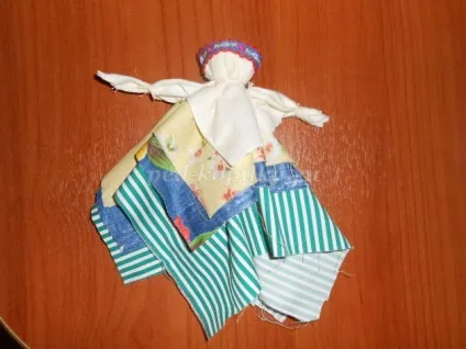 Лялька оберіг своїми руками