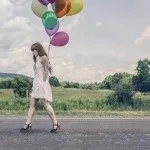 Зі мною ніхто не знайомиться невже я така страшна (знайомиться) Зі мною ніхто не знайомиться невже я така страшна