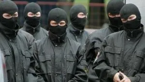 Сонник маска на обличчі людини уві сні бачити до чого сниться (сонник маска що снитися людина особа наснитися маскарадний одяг костюм одягати одягати носити) Сонник маска на обличчі людини уві сні бачити до чого сниться