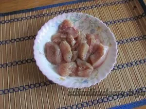 Куряче філе з брокколі в духовці - їмо і худнемо (куряче) Куряче філе з брокколі в духовці - їмо і худнемо