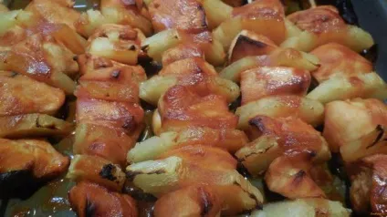 Курячі шашлики з ананасом рецепт з фото (курячі шашлики ананасом) Курячі шашлики з ананасом рецепт з фото