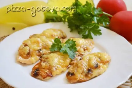 Куряче філе в духовці з грибами і сиром - рецепт з фото (куряче) Куряче філе в духовці з грибами і сиром - рецепт з фото