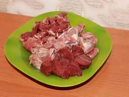 Курячі потрухи - користь і шкода, калорійність печінки, сердечок (курячі тельбухи) Курячі потрухи - користь і шкода, калорійність печінки, сердечок