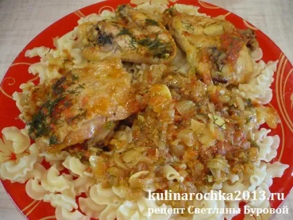 Курка в соусі