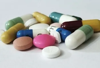 Лікування грибка нігтя запущеній формі народні способи, медикаментозне лікування і радикальні методи (формі) Лікування грибка нігтя запущеній формі народні способи, медикаментозне лікування і радикальні методи