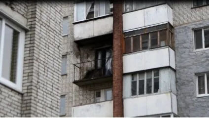 Сходи на балконі 5 найцікавіших ідей (глухого скління утеплення) Сходи на балконі 5 найцікавіших ідей