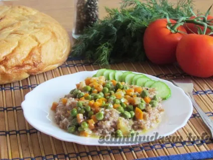 Макарони з помідорами і часником - їмо і худнемо (часником) Макарони з помідорами і часником - їмо і худнемо