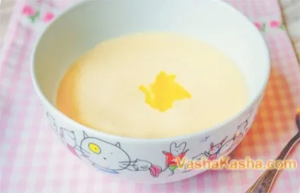 Манна каша на воді смачний низькокалорійний рецепт з родзинками (воді) Манна каша на воді смачний низькокалорійний рецепт з родзинками