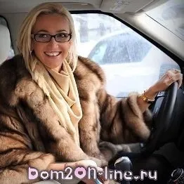 Машини учасників будинок 2