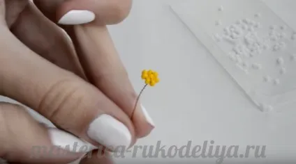 Майстер-клас ромашка з бісеру покрокова інструкція з фото і відео (бісеру) Майстер-клас ромашка з бісеру покрокова інструкція з фото і відео