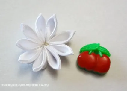 Майстер-клас шпильки для дівчаток своїми руками з атласних і репсових стрічок (своїми) Майстер-клас шпильки для дівчаток своїми руками з атласних і репсових стрічок