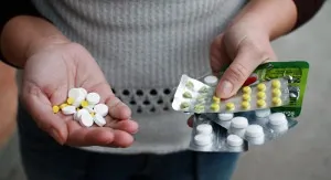 Меланома шкіри симптоми, причини, профілактика і лікування