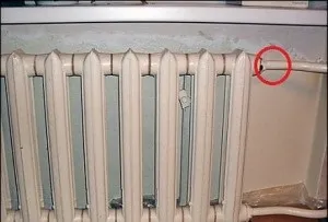 З допомогу яких підручних засобів і як усунути текти в батареї опалення