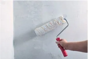Чи можна фарбувати рідкі шпалери водоемульсійною фарбою