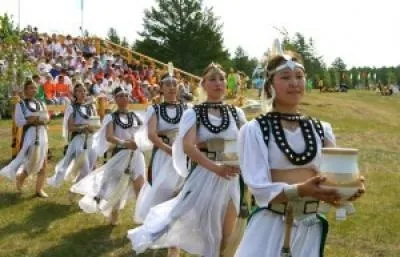 Народ Якутії культура, традиції і звичаї (Якутія) Народ Якутії культура, традиції і звичаї