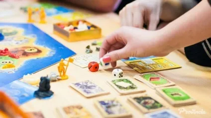 Настільні ігри своїми руками як зробити гру, роздруківки і поради (новини рф) Настільні ігри своїми руками як зробити гру, роздруківки і поради