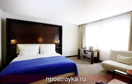 Натяжні стелі 15 кв м, фото і ціни готових об'єктів (іншими будівельними матеріалами) Натяжні стелі 15 кв м, фото і ціни готових об'єктів